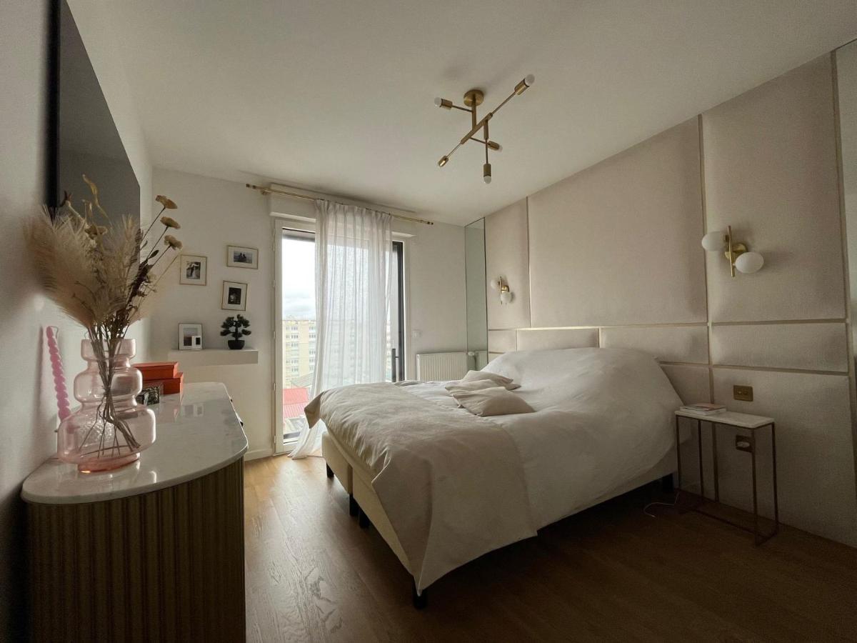 Appartement Luxueux Climatise Avec Terrasse, 6 Couchages - 17Eme Arrondissement De Paris Clichy Dış mekan fotoğraf