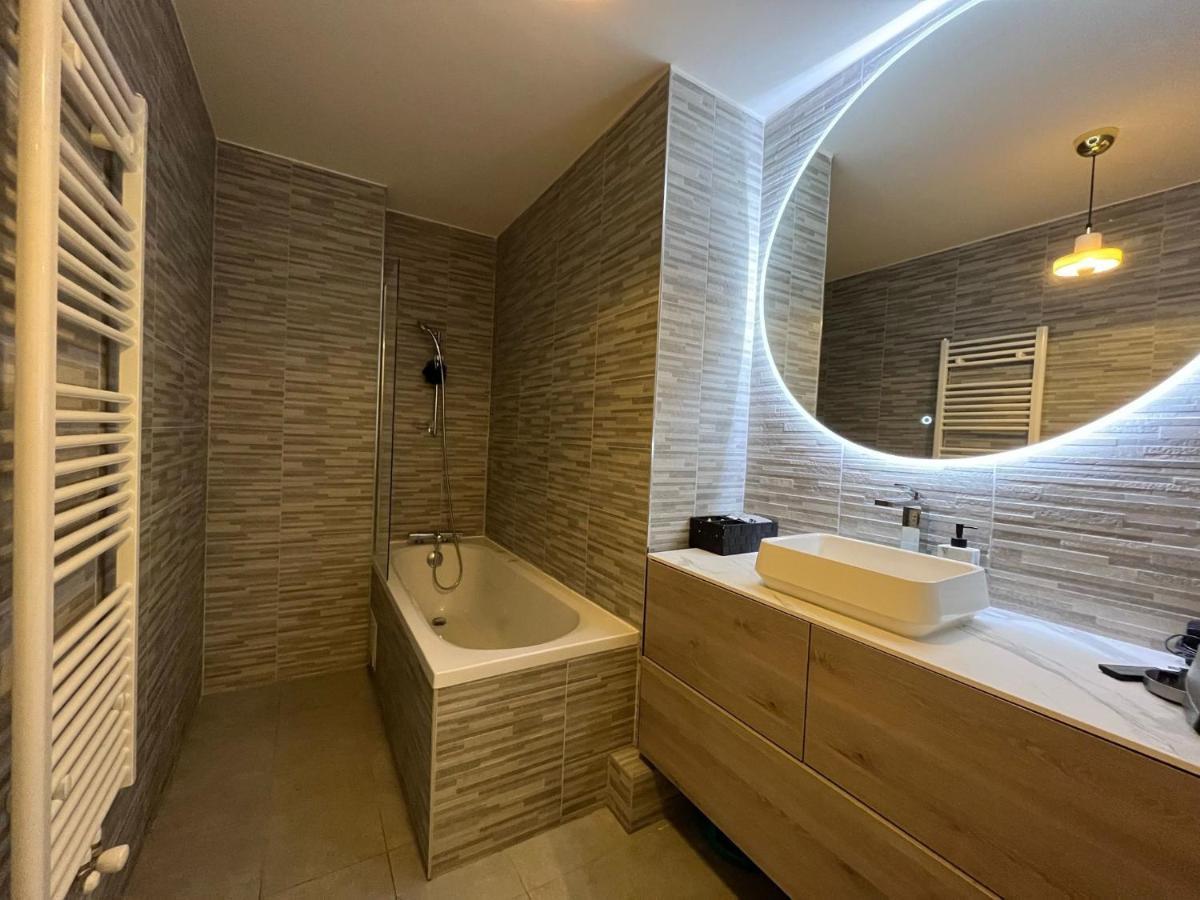 Appartement Luxueux Climatise Avec Terrasse, 6 Couchages - 17Eme Arrondissement De Paris Clichy Dış mekan fotoğraf